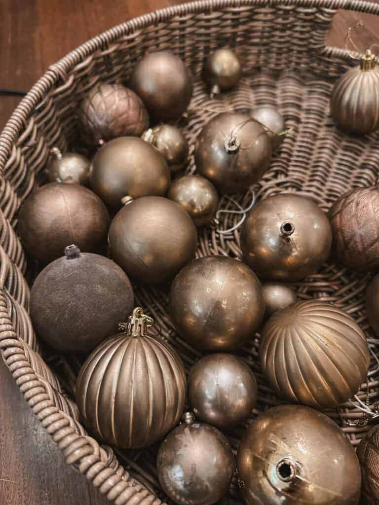 How to Transform Plastic Ball Ornaments into Stunning Brass Ornaments with Rub ‘n Buff