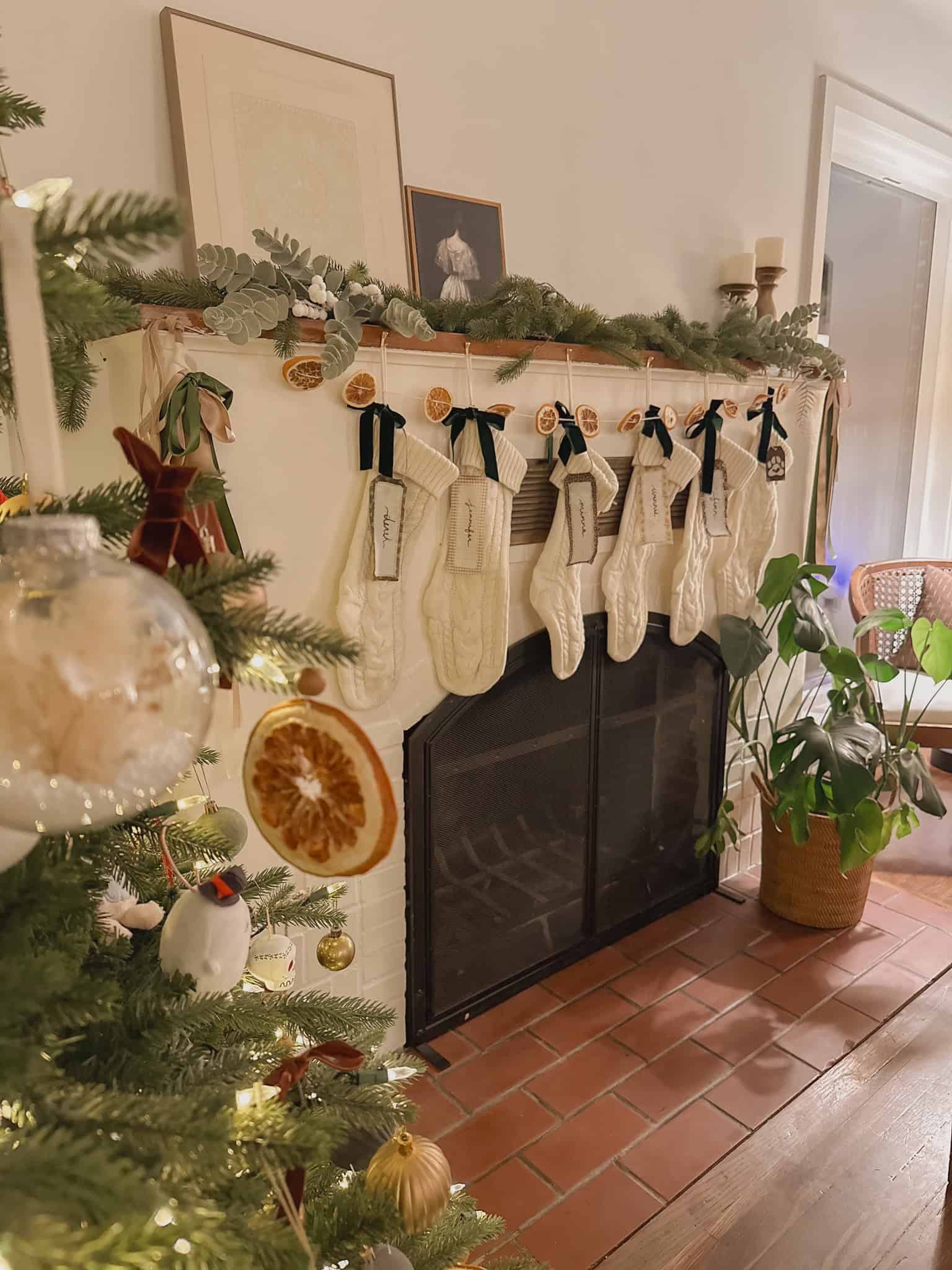 Sentimental Christmas Tree Decorations: Why Starting Traditions Now Matters